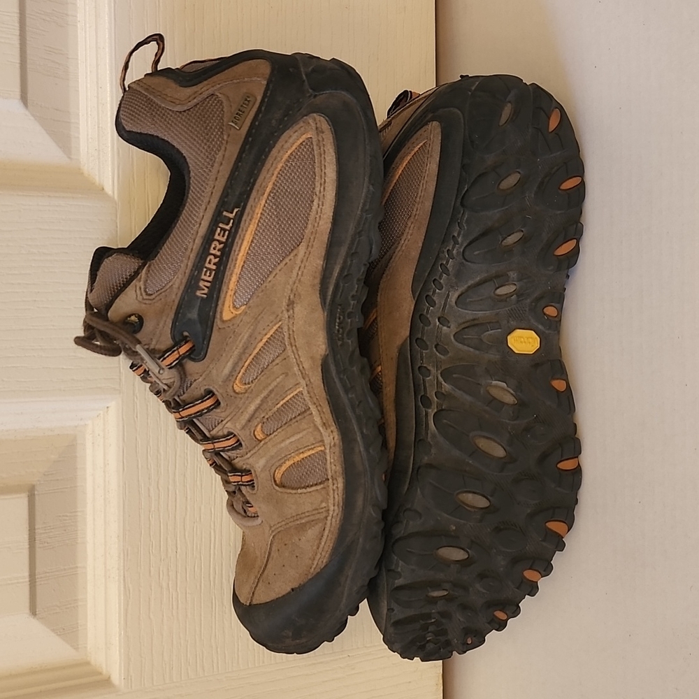 Merrell Chameleon 4 Ventilator GORE-TEX® Hiking Shoes